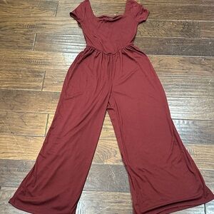 Elegant Burgundy Jumpsuit‎